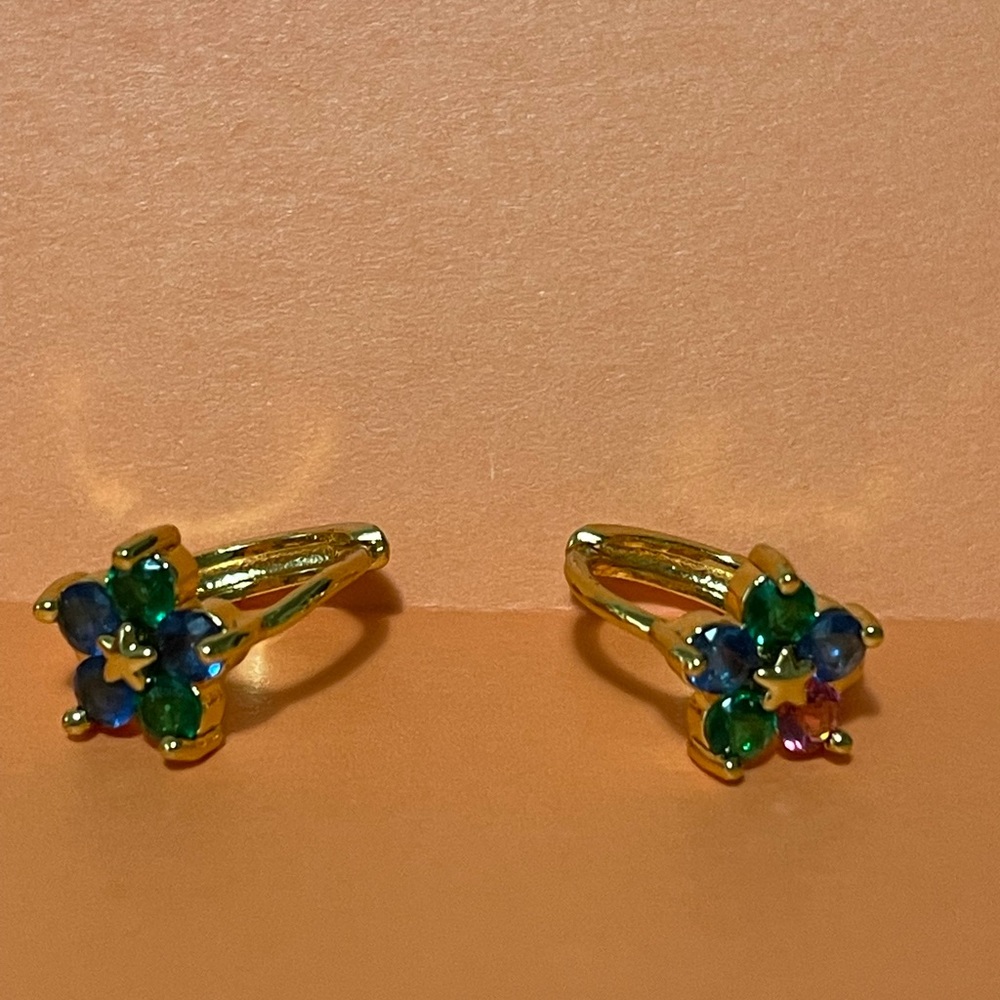 🦩girls earrings 🦩 - Picture 6 of 10